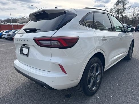 Used 2024 Ford Escape ST-Line w/ Tech Pack #1 image 5