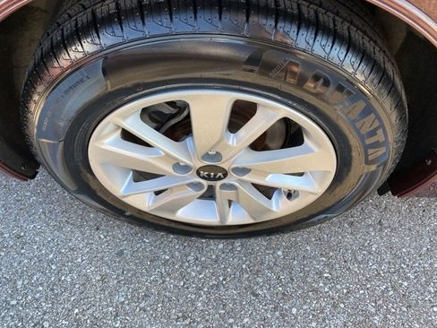 Used 2016 Kia Optima LX w/ Paint Protection Film Package image 31