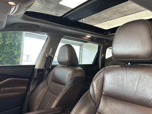 Used 2021 Nissan Murano Platinum w/ Cargo Package FWD image 26