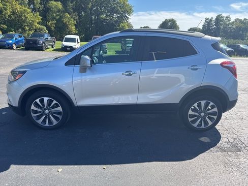 Used 2019 Buick Encore Essence image 4