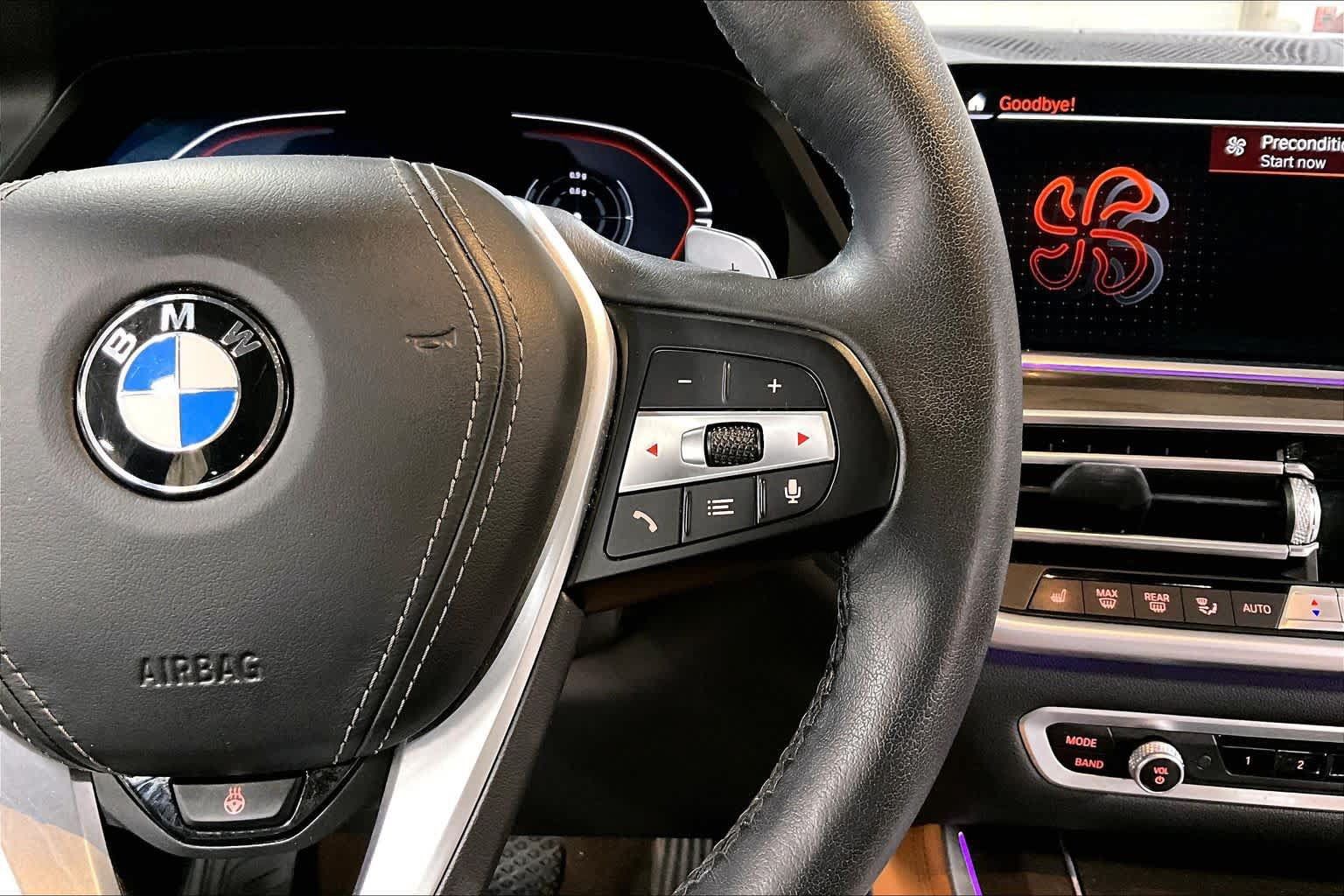 Used 2022 BMW X5 xDrive40i w/ Premium Package AWD/4WD image 25