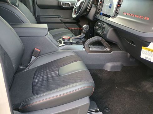 New 2025 Ford Bronco Raptor image 21