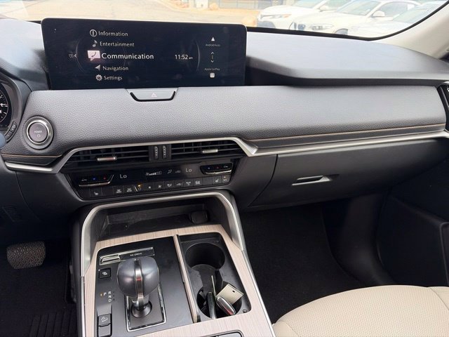 Used 2025 MAZDA CX-70 Plug-In Hybrid w/ Premium Pkg AWD/4WD image 17