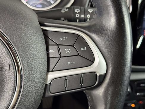 Used 2020 Jeep Compass Latitude AWD/4WD image 23