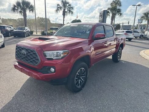 Used 2021 Toyota Tacoma TRD Sport AWD/4WD image 7