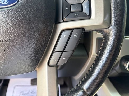 Used 2022 Ford F250 Lariat AWD/4WD image 23