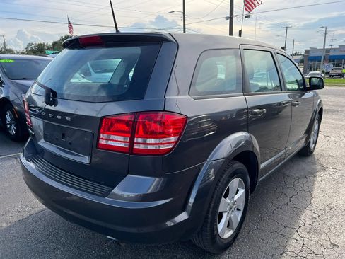 Used 2019 Dodge Journey SE w/ Comfort & Convenience Group FWD image 5