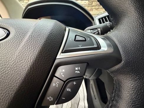 Used 2023 Ford Edge Titanium AWD/4WD image 26