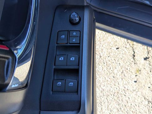 Used 2023 Toyota Tacoma TRD Sport image 21