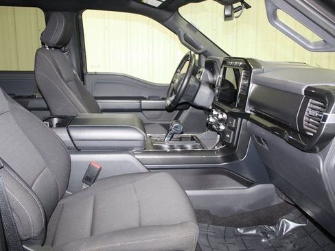 Used 2021 Ford F150 XLT w/ Equipment Group 302A High image 12