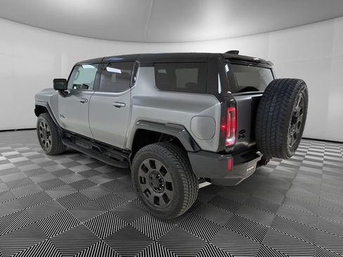Certified 2026 GMC Hummer EV 3X w/ Carbon Fiber Edition Package AWD/4WD image 3