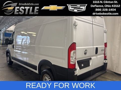 Used 2025 RAM ProMaster 2500 w/ Convenience Group FWD image 6