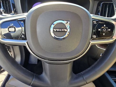 Certified 2023 Volvo XC60 B5 Ultimate w/ Protection Package Premier AWD/4WD image 26