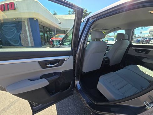 Used 2017 Honda CR-V LX image 15