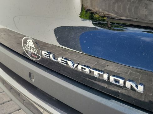 New 2027 GMC Terrain Elevation w/ Elevation Premium Package FWD image 7