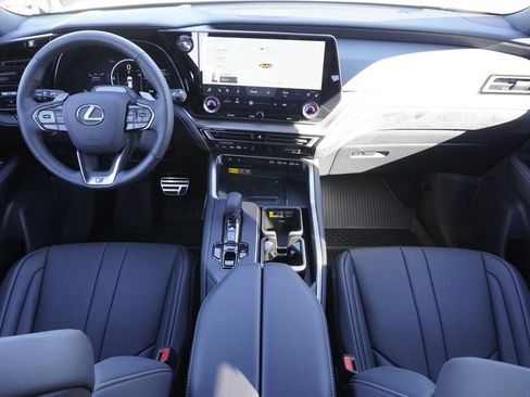 Used 2026 Lexus TX 500h AWD w/ Technology Package image 9
