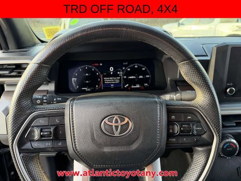 Used 2024 Toyota Tacoma TRD Off-Road AWD/4WD image 8