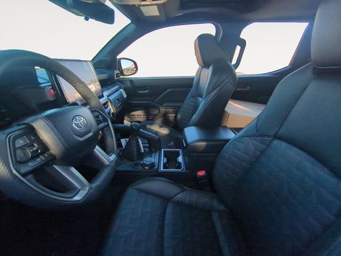 New 2026 Toyota Tacoma TRD Off-Road AWD/4WD image 9