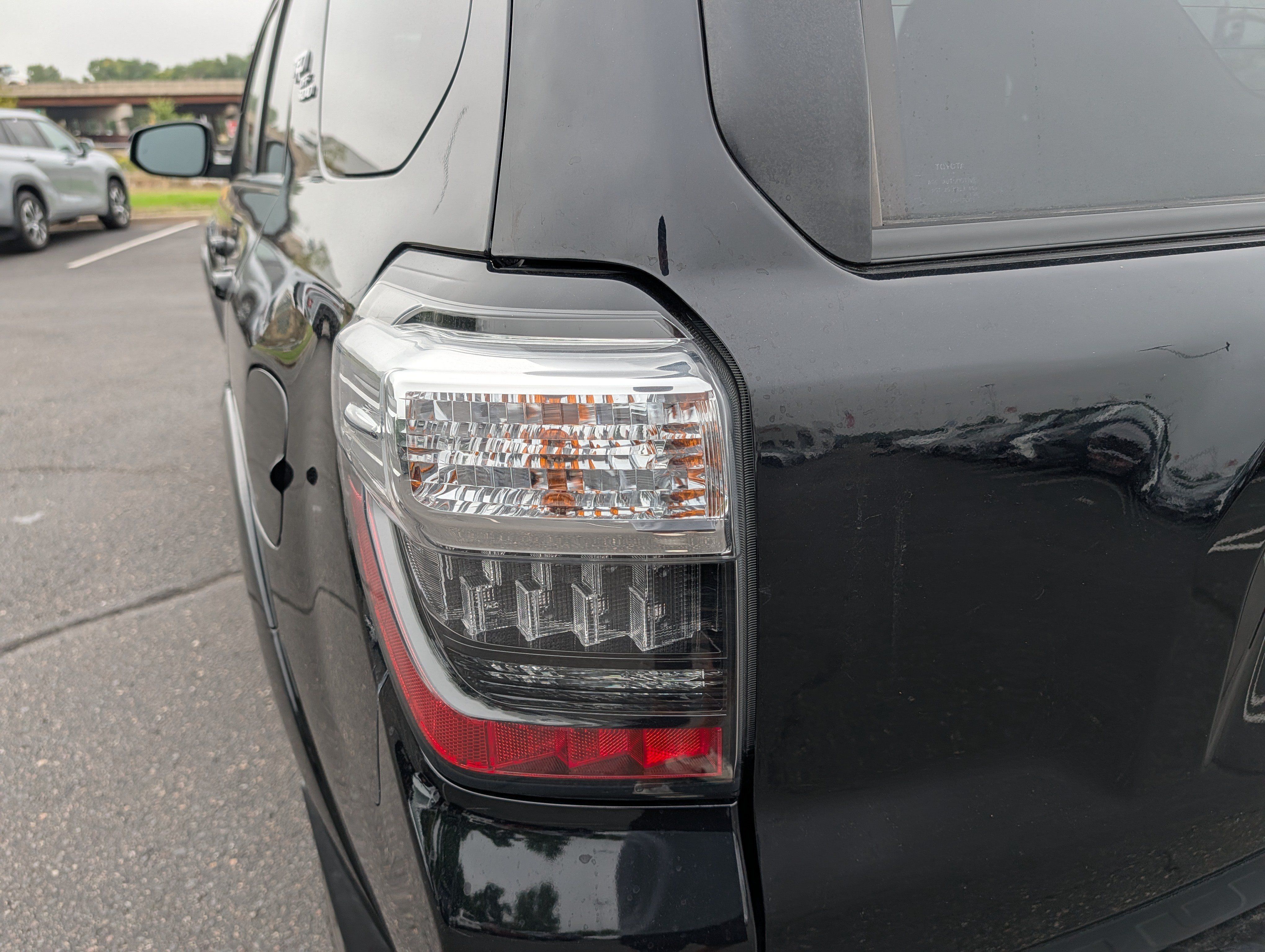 Certified 2022 Toyota 4Runner TRD Off-Road Premium AWD/4WD image 16