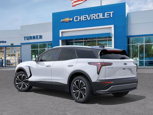 New 2025 Chevrolet Blazer EV LT image 3
