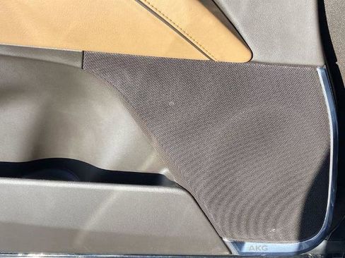 Used 2021 Cadillac Escalade ESV Sport w/ Driver Assist Tech Package image 21