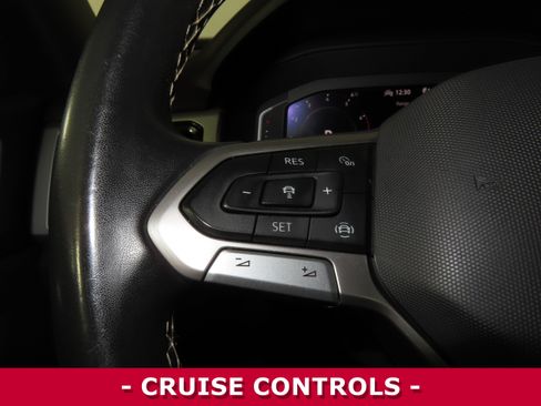 Used 2023 Volkswagen Atlas Cross Sport SE AWD/4WD image 12