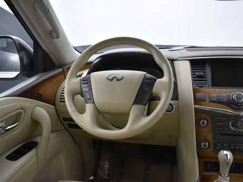 Used 2012 INFINITI QX56 4WD w/ Theater Pkg image 18