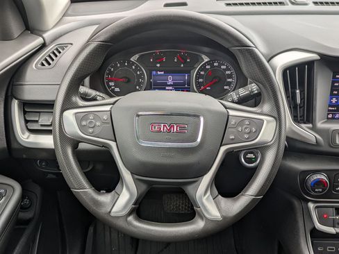 Used 2022 GMC Terrain SLE w/ Driver Convenience Package image 19