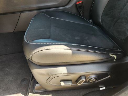 New 2025 Jeep Grand Cherokee Altitude image 16