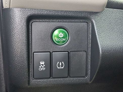 Used 2019 Honda HR-V LX image 22