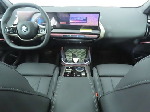 Used 2025 BMW X3 xDrive30i w/ Premium Package AWD/4WD image 12