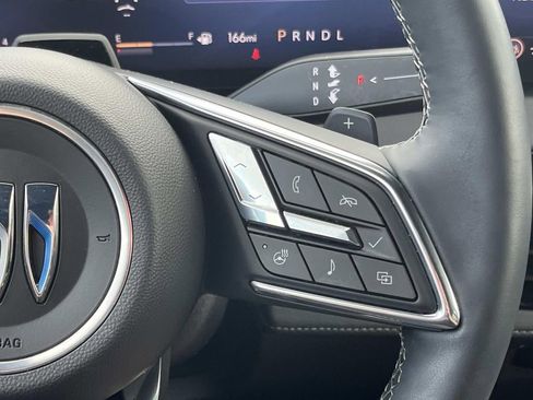 Certified 2025 Buick Enclave Preferred w/ Super Cruise Package image 20