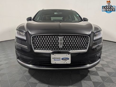 Used 2023 Lincoln Nautilus Reserve AWD/4WD image 3