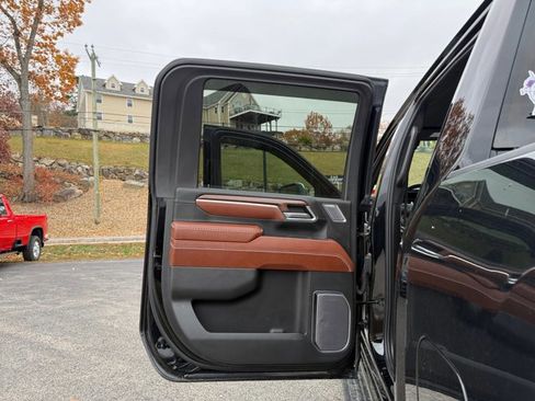 Certified 2024 GMC Sierra 2500 Denali Ultimate image 22