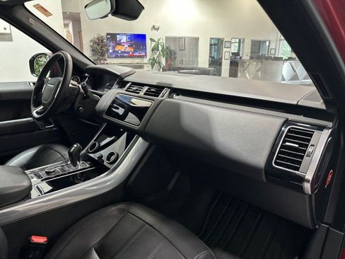Used 2019 Land Rover Range Rover Sport HSE AWD/4WD image 52