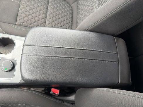 Used 2020 Chevrolet Blazer LT image 32