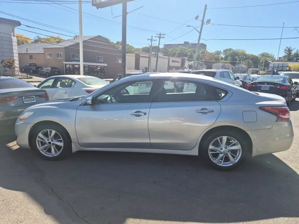 Used 2015 Nissan Altima 2.5 SV w/ Convenience Package FWD image 26