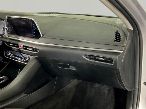 Used 2023 Hyundai Sonata SEL FWD image 25