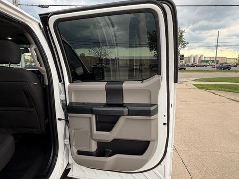 Used 2018 Ford F150 XL w/ Equipment Group 101A Mid AWD/4WD image 24