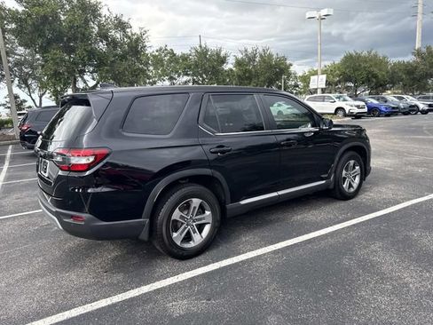 Certified 2024 Honda Pilot EX-L image 4