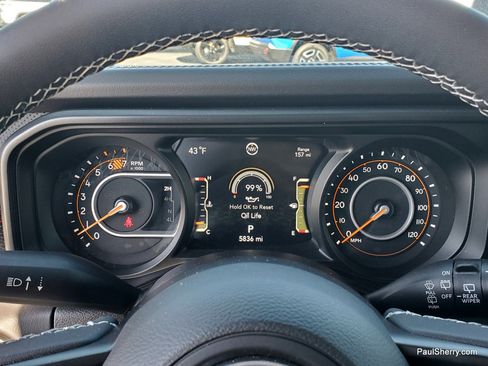 Used 2025 Jeep Wrangler Unlimited Rubicon w/ XTREMEE 35" Tire Package image 32