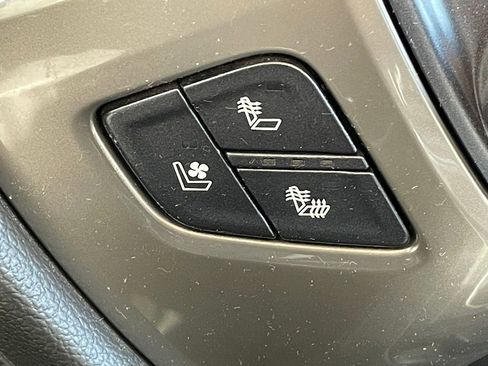 Used 2019 Chevrolet Silverado 2500 High Country w/ Duramax Plus Package image 29