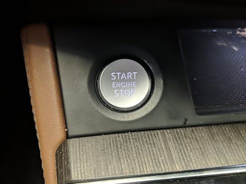 Used 2021 Audi Q5 Prestige image 28