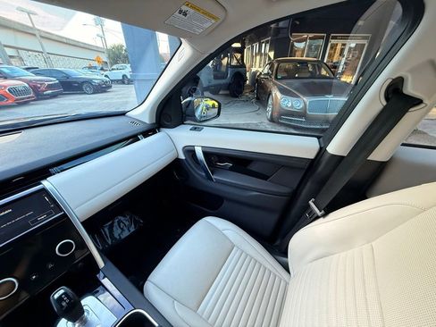 Used 2023 Land Rover Discovery Sport S image 30