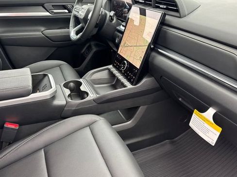 New 2026 GMC Terrain Elevation w/ Elevation Premium Package image 18