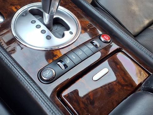 Used 2006 Bentley Flying Spur Flying Spur AWD/4WD image 17