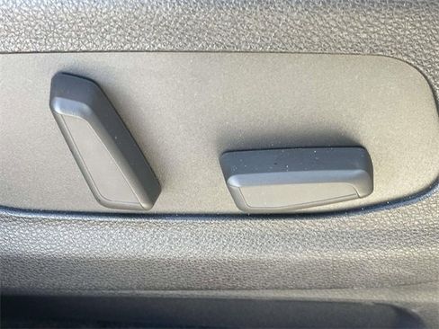 Certified 2026 Kia Carnival SX image 19