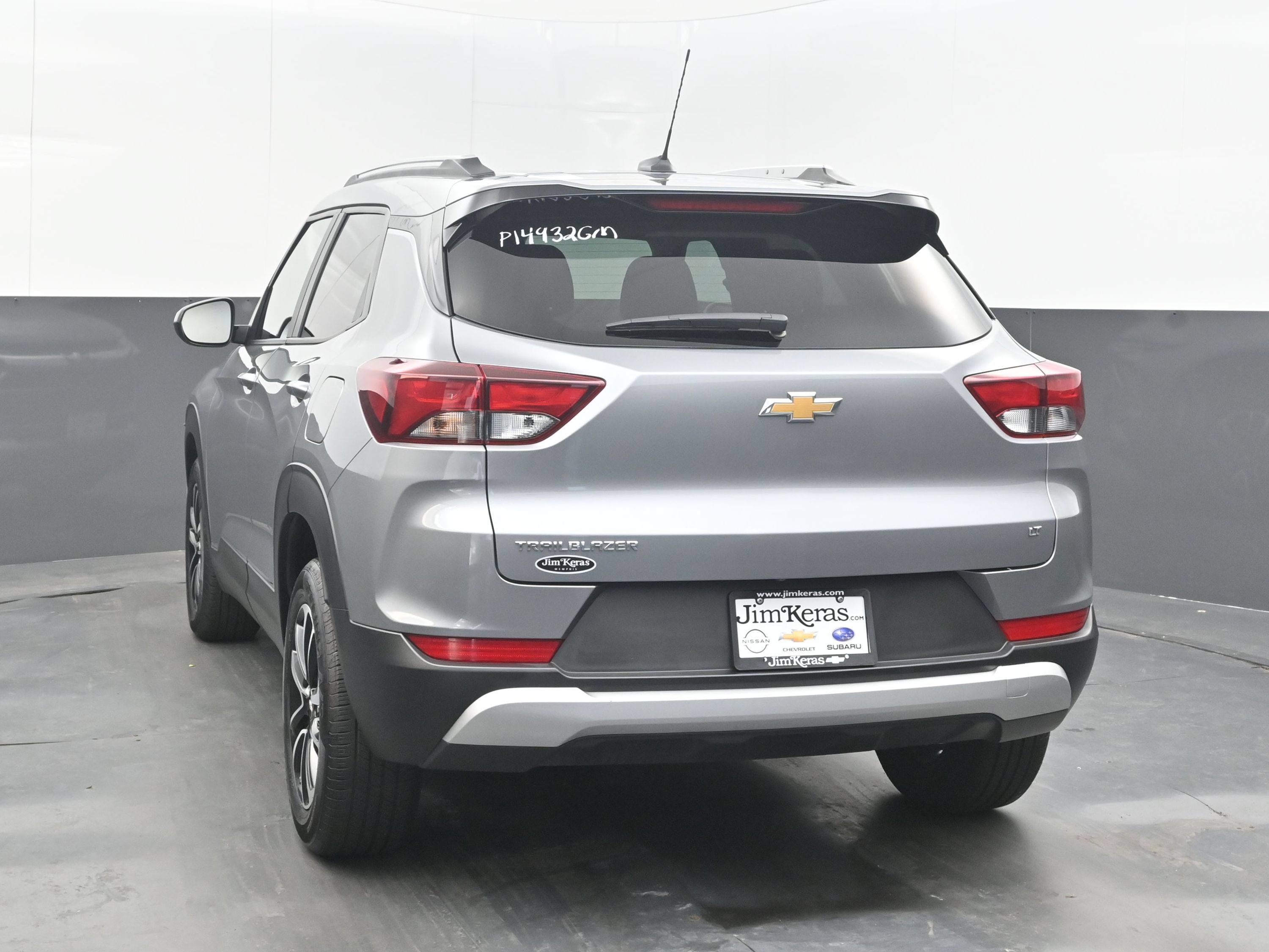 Used 2025 Chevrolet TrailBlazer LT FWD image 8