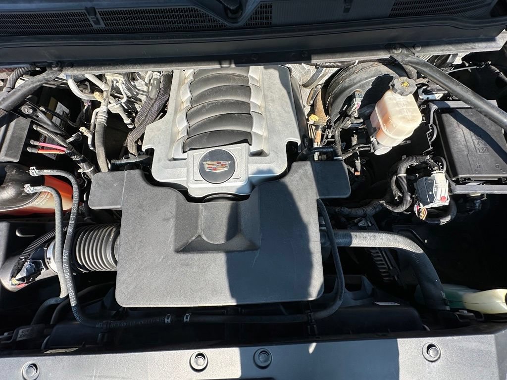 Used 2017 Cadillac Escalade Luxury RWD image 39
