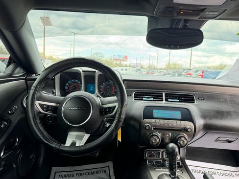 Used 2010 Chevrolet Camaro SS image 18